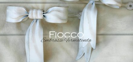 Sembrasse Fiocco. Ferro battuto. Stile Shabby romantico e Country Chio